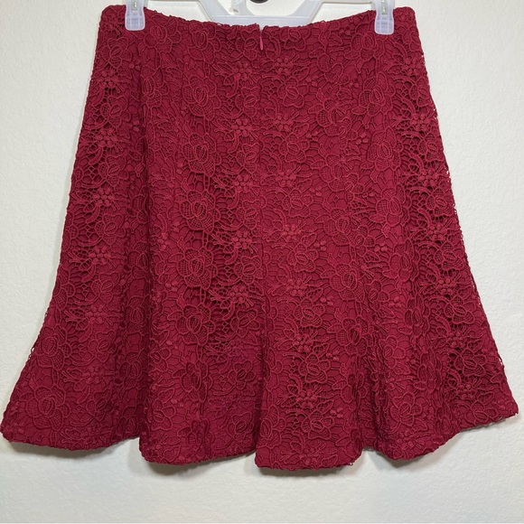 NANETTE LEPORE Women's Burgundy Floral Lace Crochet Flounce Skater Skirt Size 12 - Picture 4 of 10